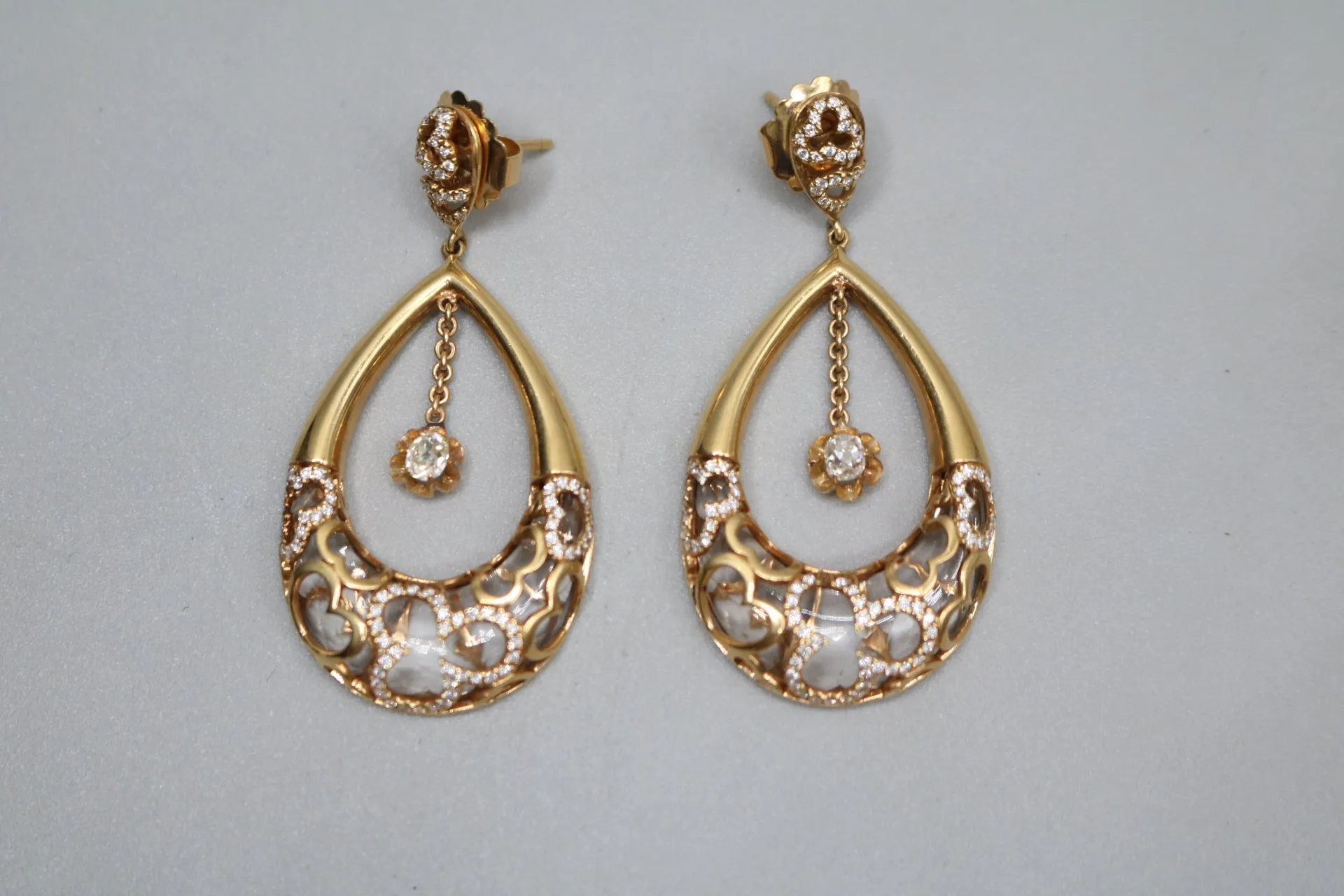 18K Yellow Gold Diamond Drop Earrings (2.08 CTW) (Local pick-up only)