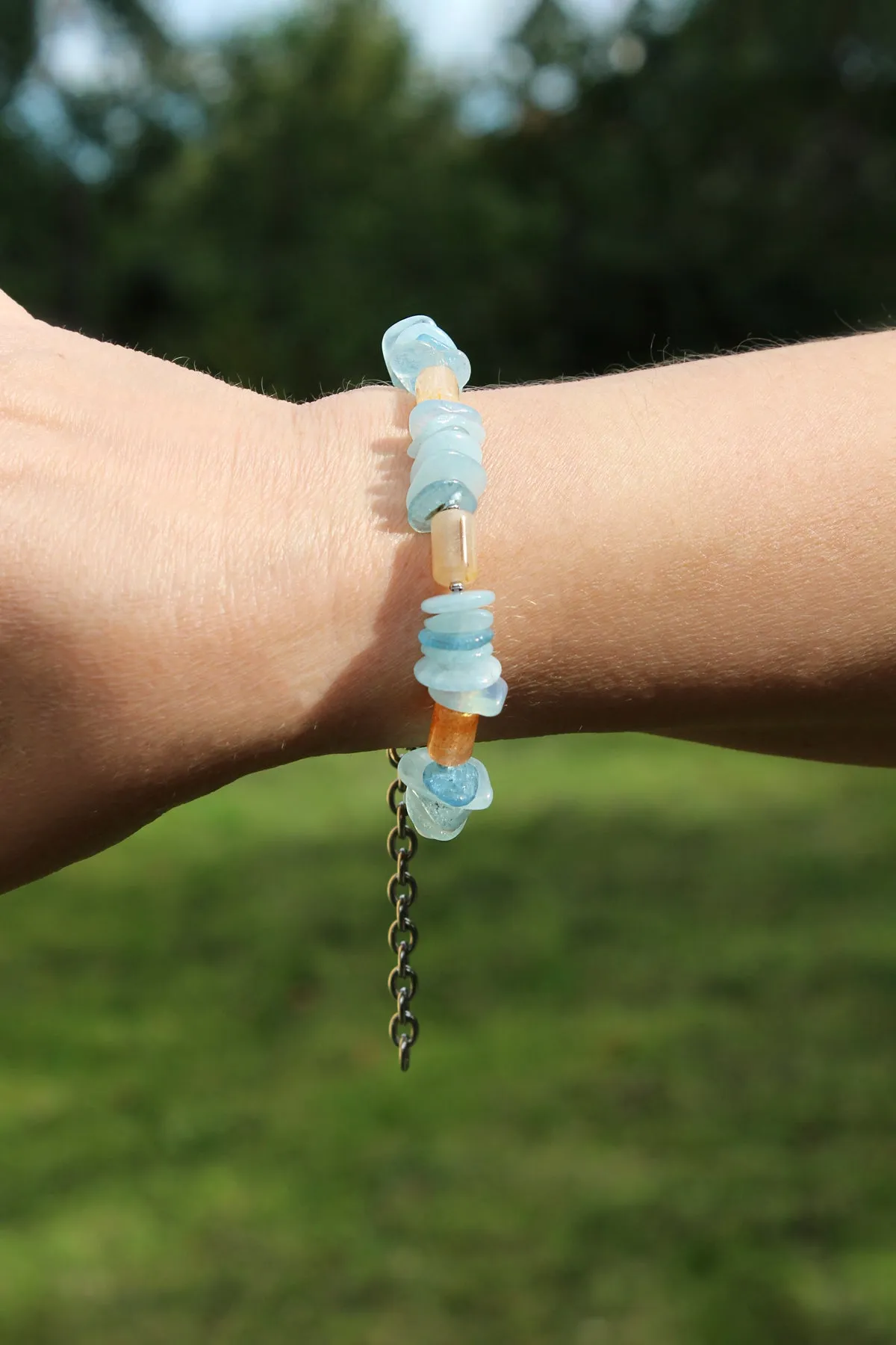 Agate Raw Crystal Aquamarine Bracelet with Steel Clasp