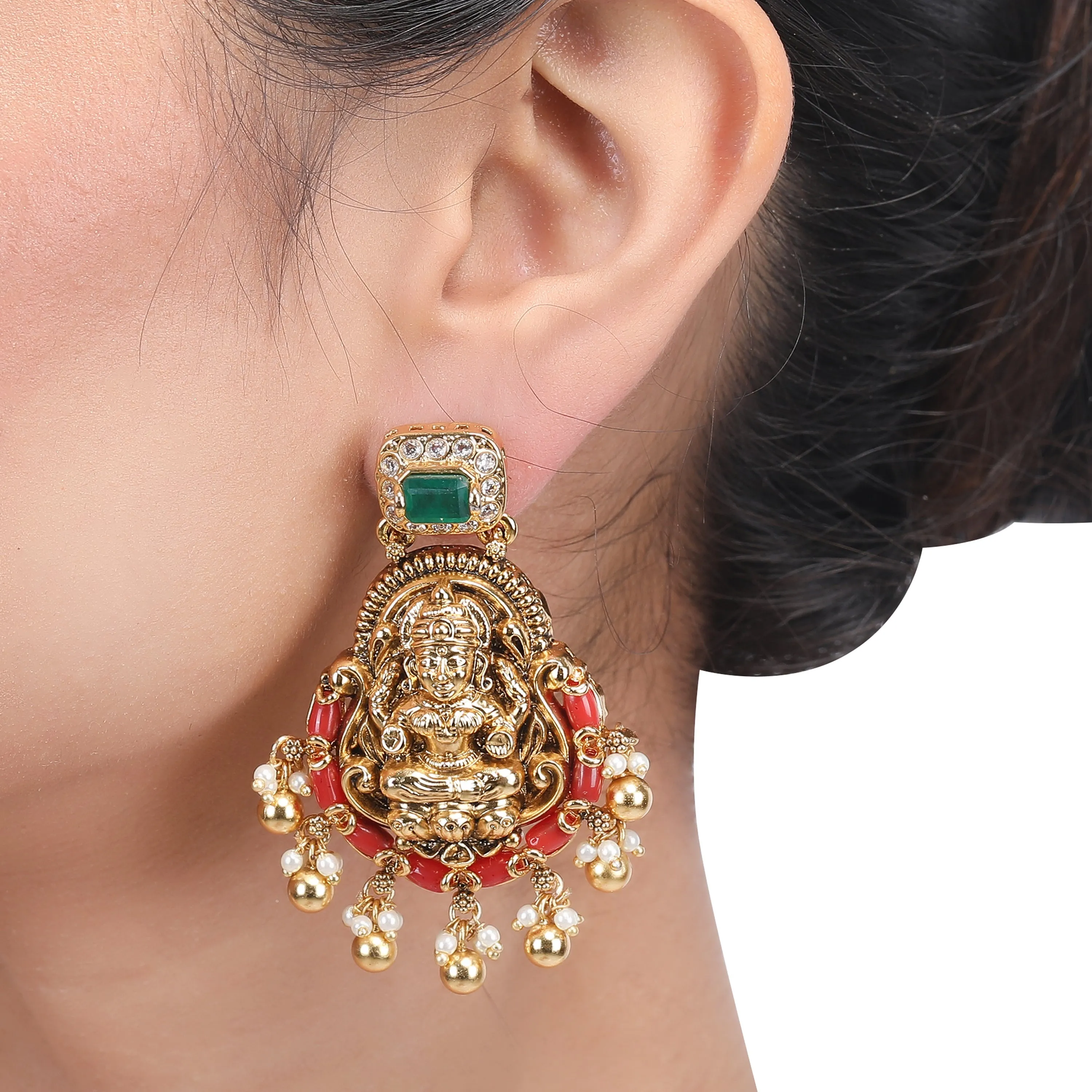 AMEYA  gold plated EARRING