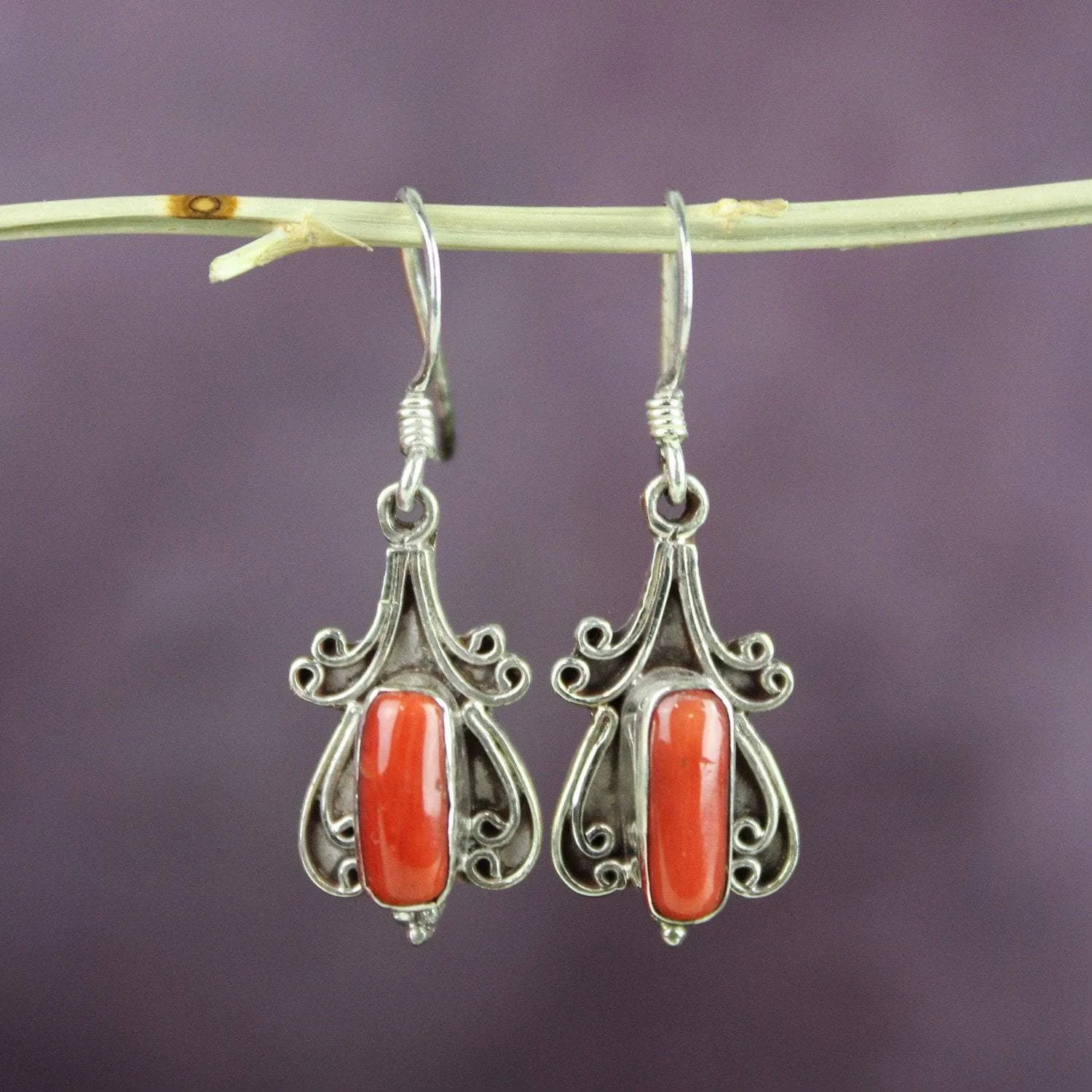 Antique Coral Embellishment Earrings