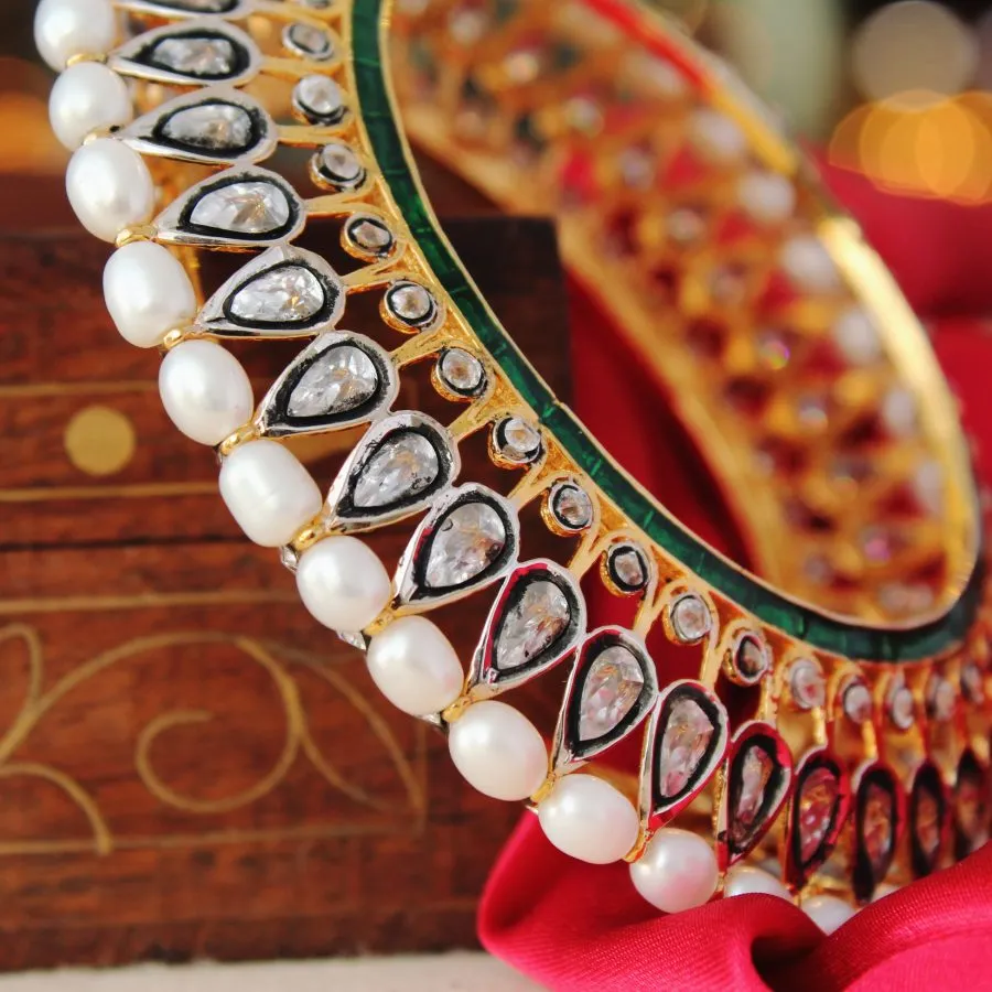 Bangle with Polkies and Pearls