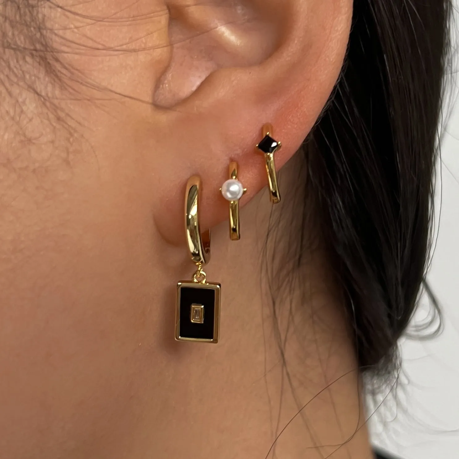 Candance Earrings - Onyx