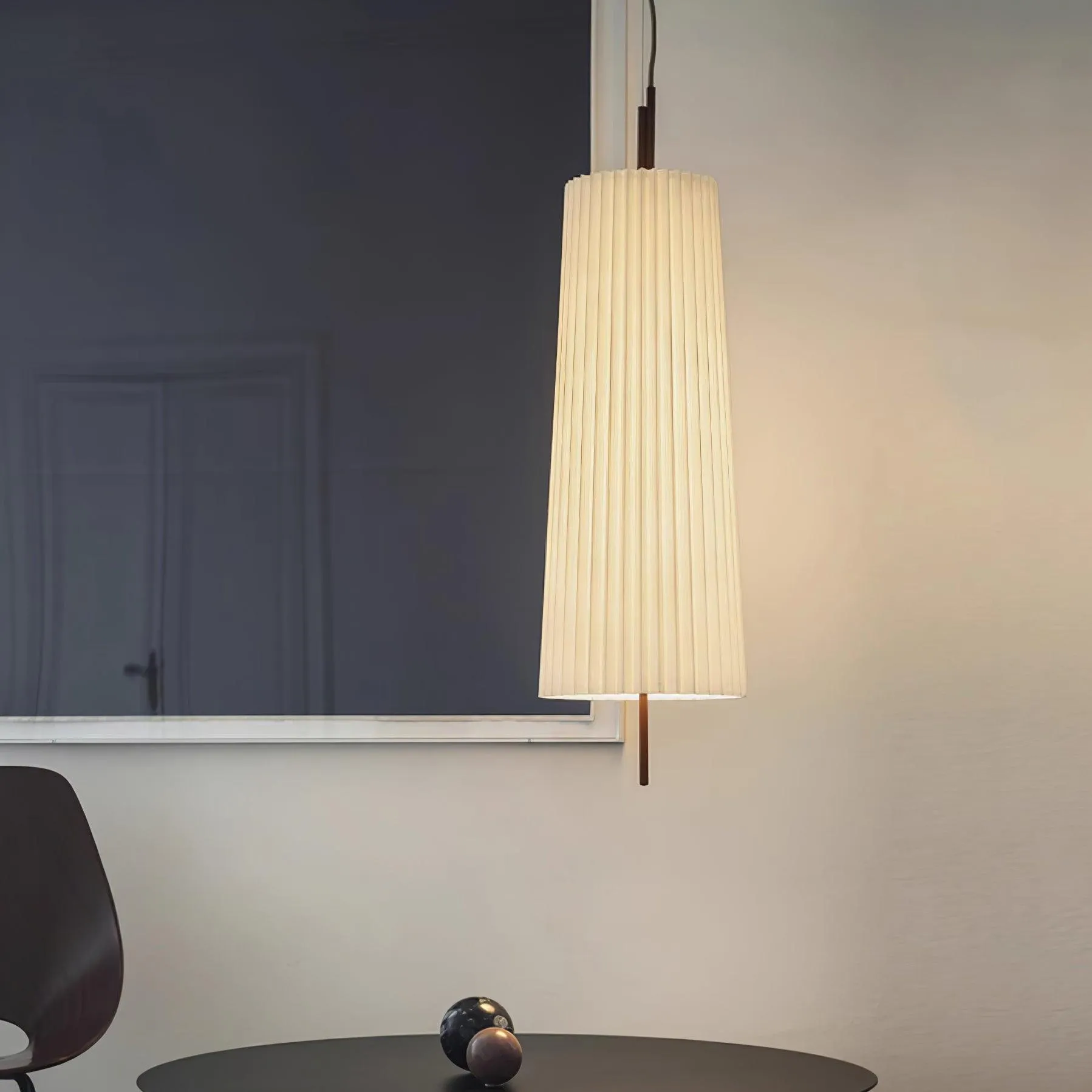 Folie White Pendant Light