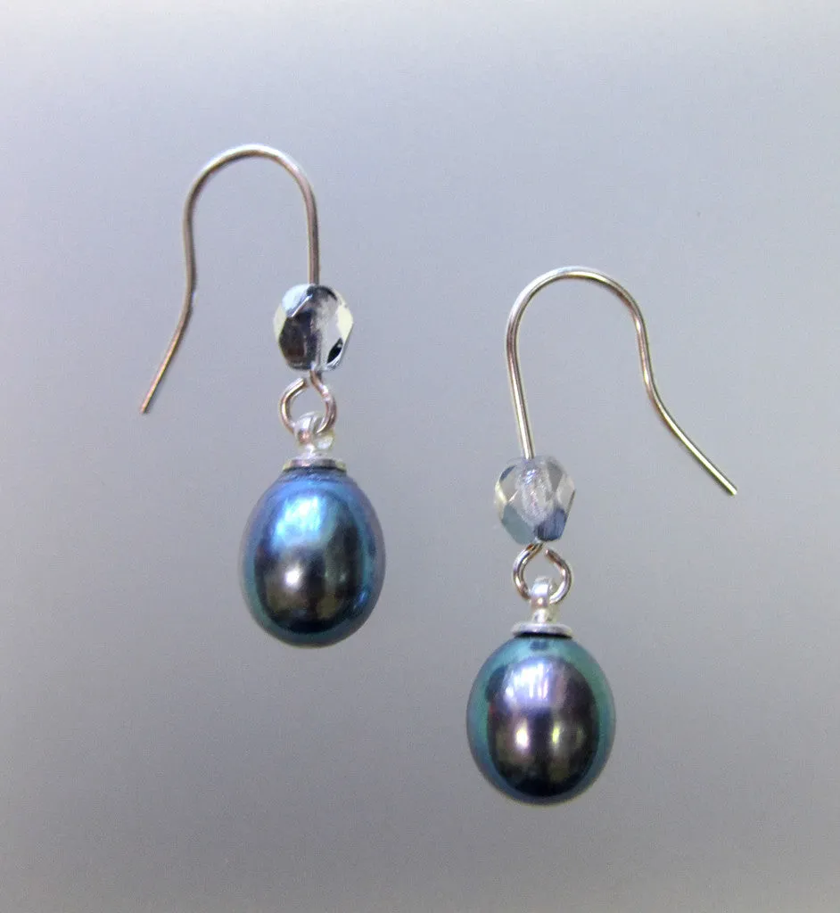 Freshwater Pearl Earrings