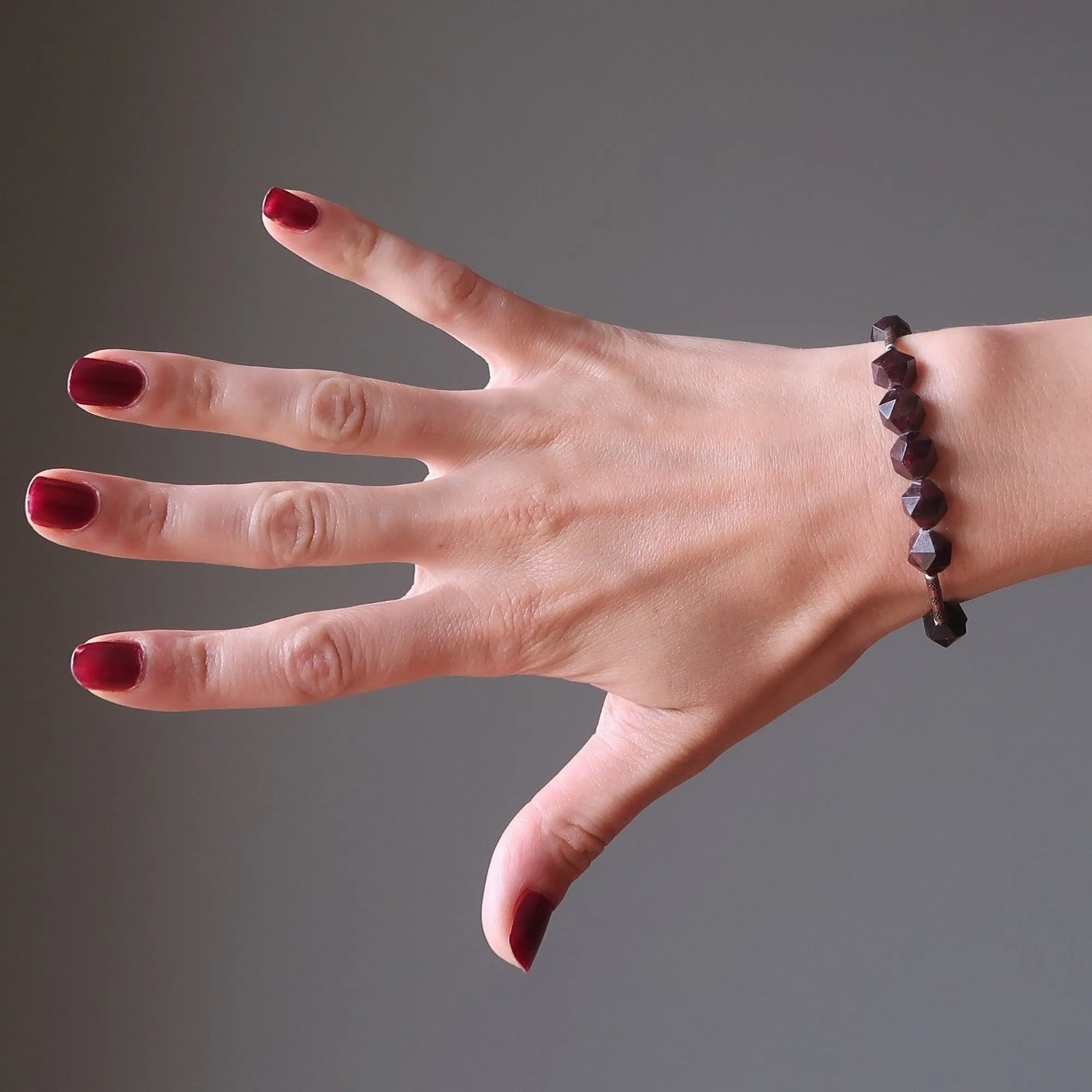 Garnet Bracelet Funky Dance Lovers Faceted Deep Red Gemstone