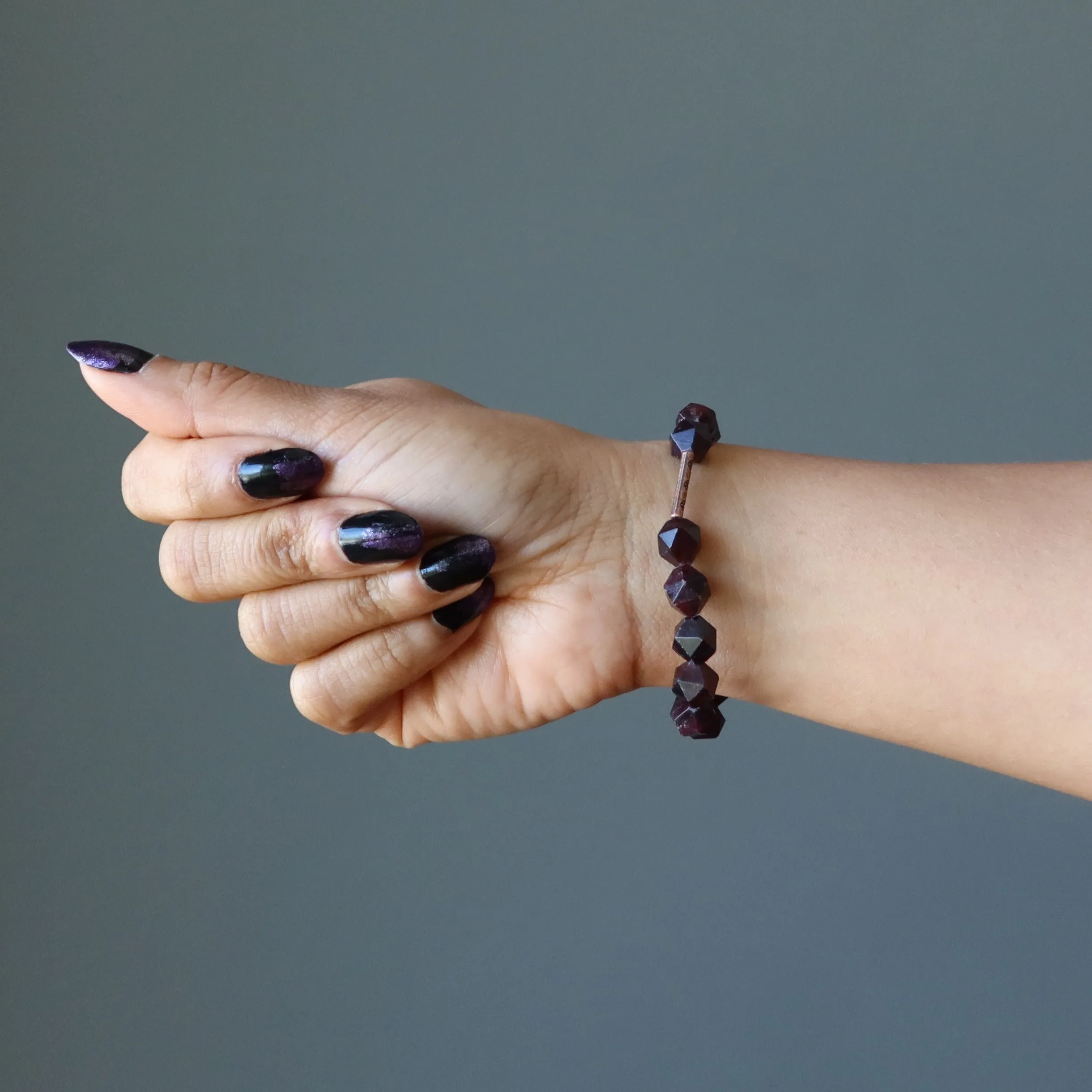 Garnet Bracelet Funky Dance Lovers Faceted Deep Red Gemstone