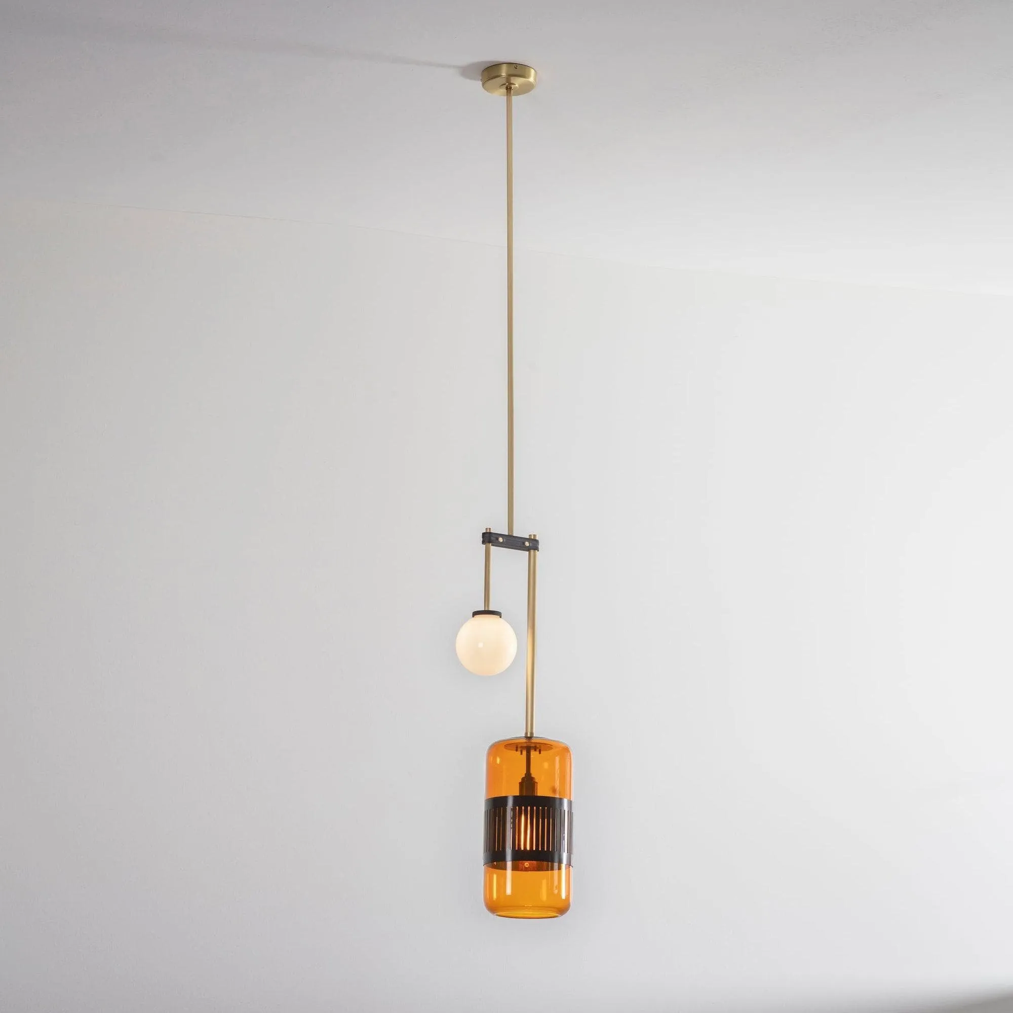 Lizak Pendant light