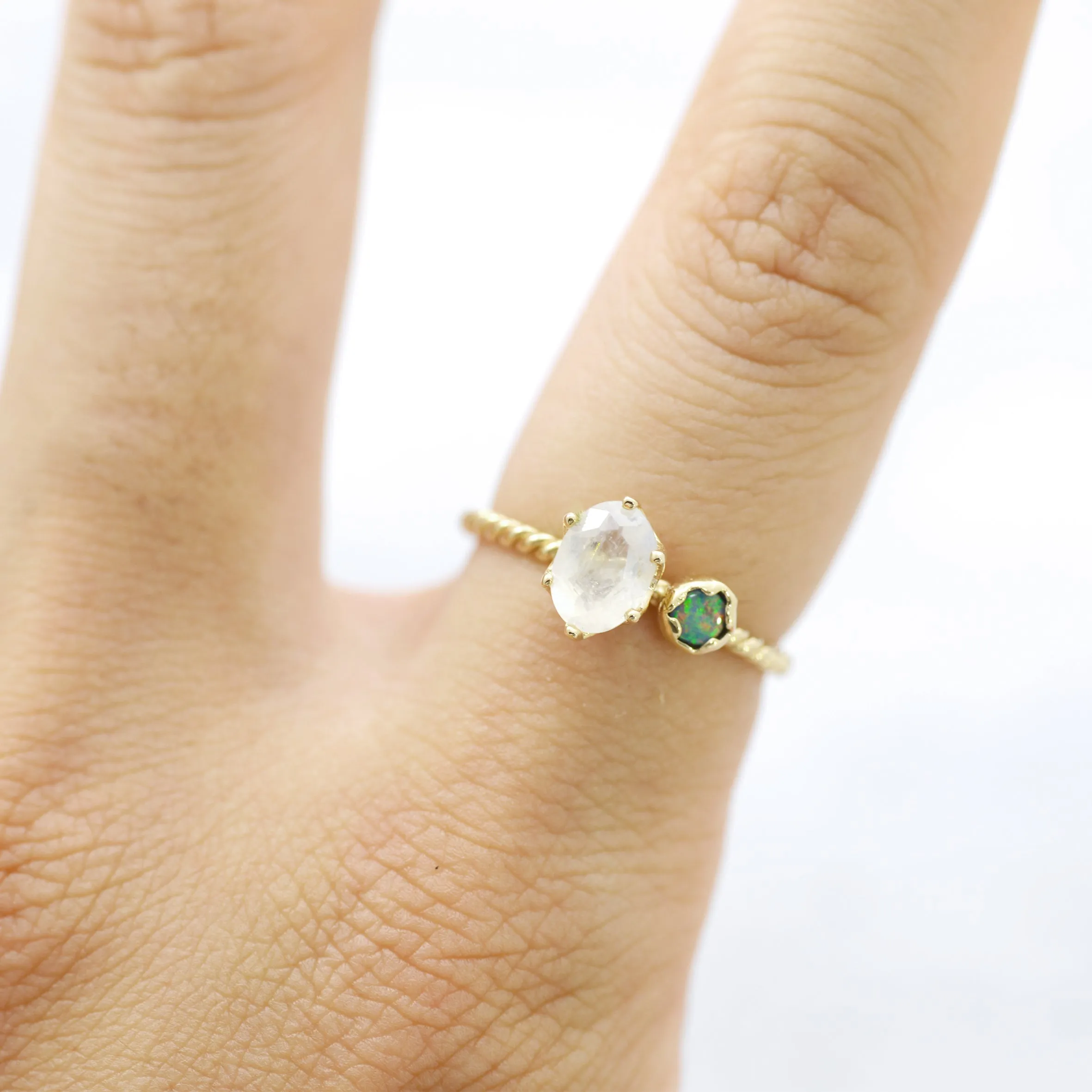 Match made in heaven Ring (twirling band) - 14K/ 18K Gold