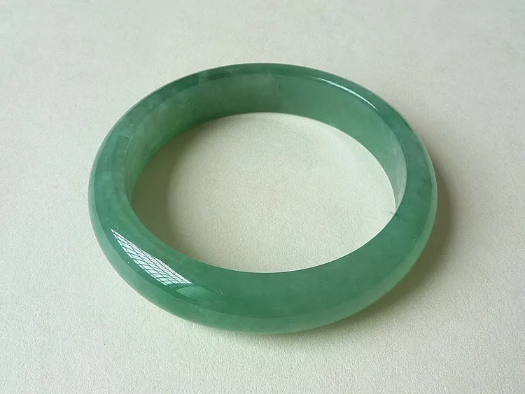 Natural Jade Bangle Jadeite Bangle Internal Diameter 55.2mm BER202