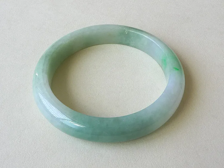 Natural Jade Bangle Jadeite Bangle Internal Diameter 59.3mm BER021