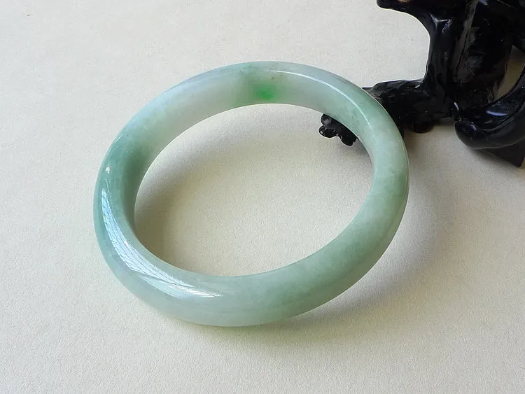 Natural Jade Bangle Jadeite Bangle Internal Diameter 59.3mm BER021