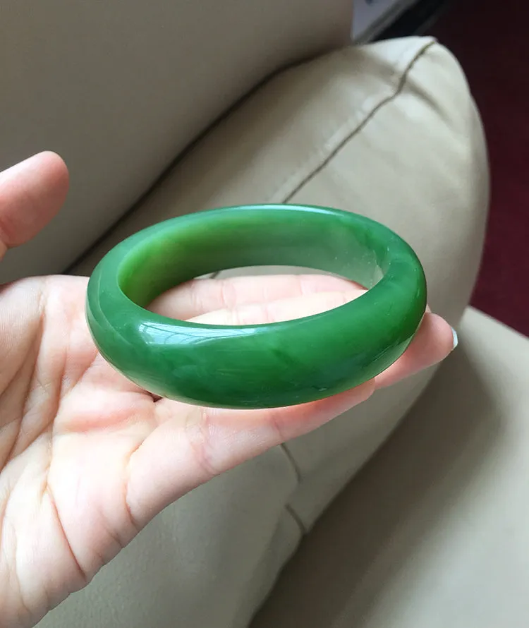 Natural Jade Bangle Nephrite Bangle Internal Diameter 60.5mm NBE032