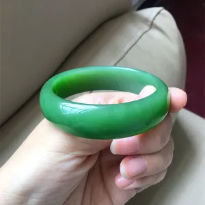 Natural Jade Bangle Nephrite Bangle Internal Diameter 60.5mm NBE032