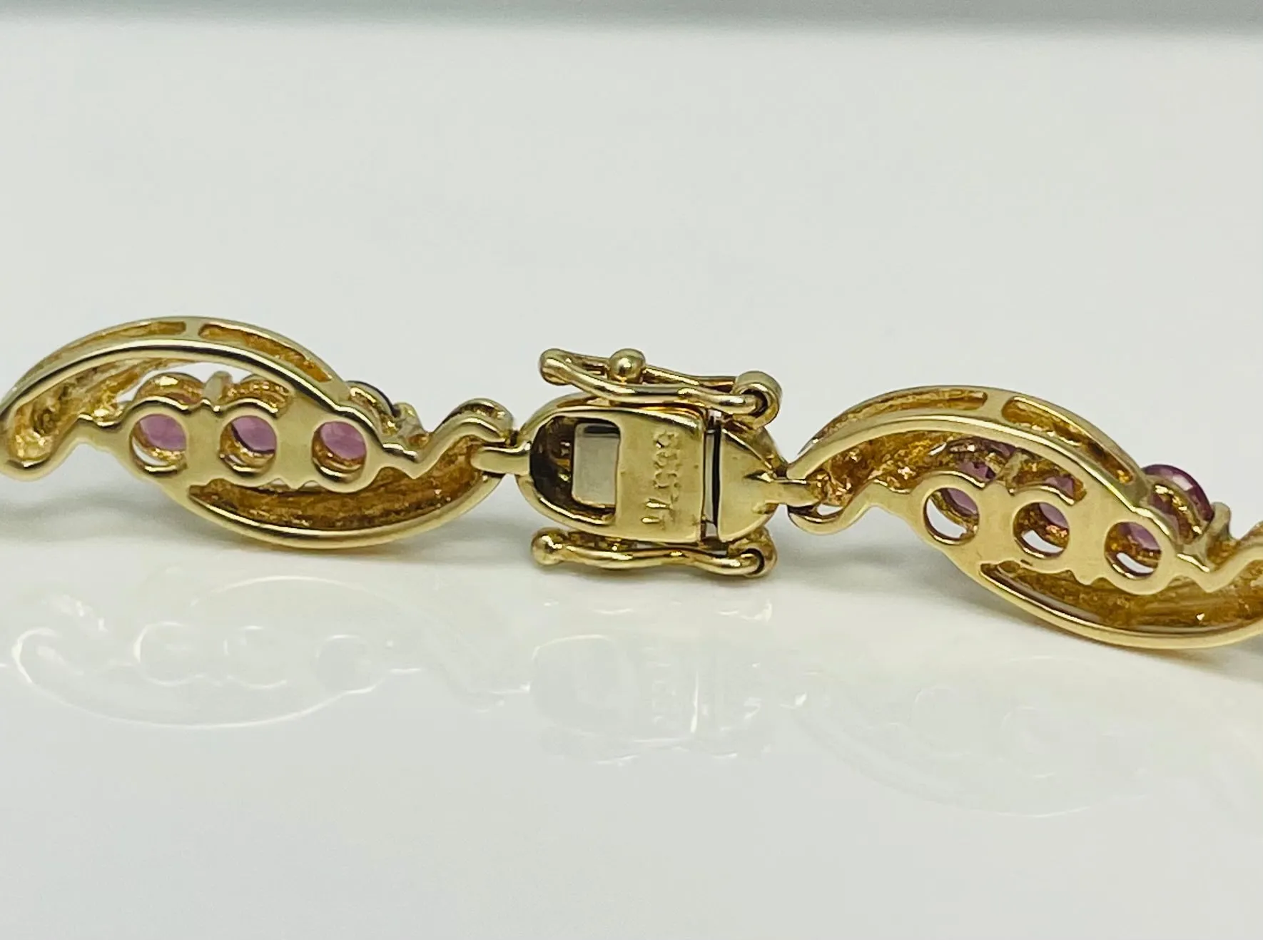 New! 7.25" Flirty 14k Yellow Gold Purple Gemstone Tennis Bracelet