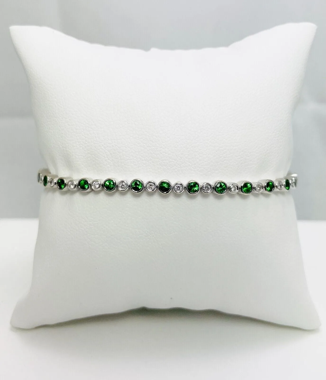 New! 7" 18k White Gold 1.66ctw Natural Tsavorite Diamond Bracelet