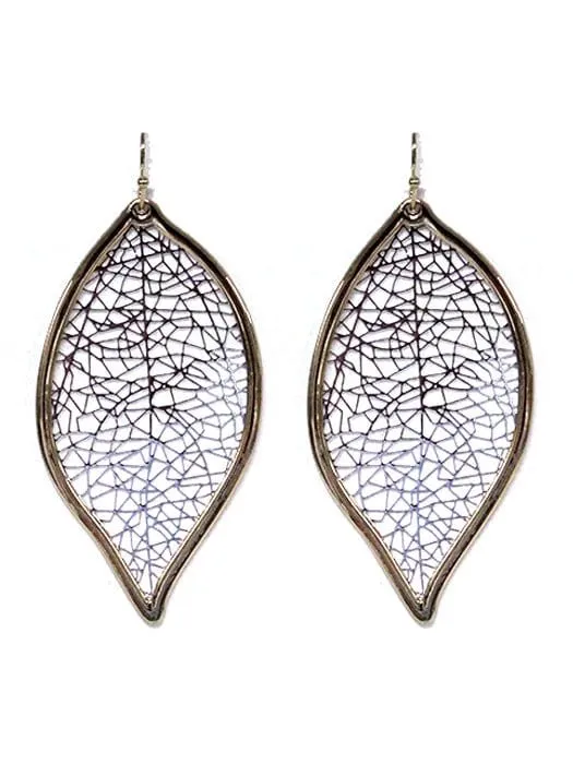 TE9573 Cut Out Leaf Earrings