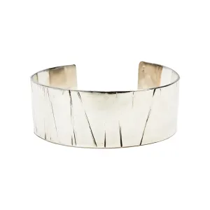 urratu cuff